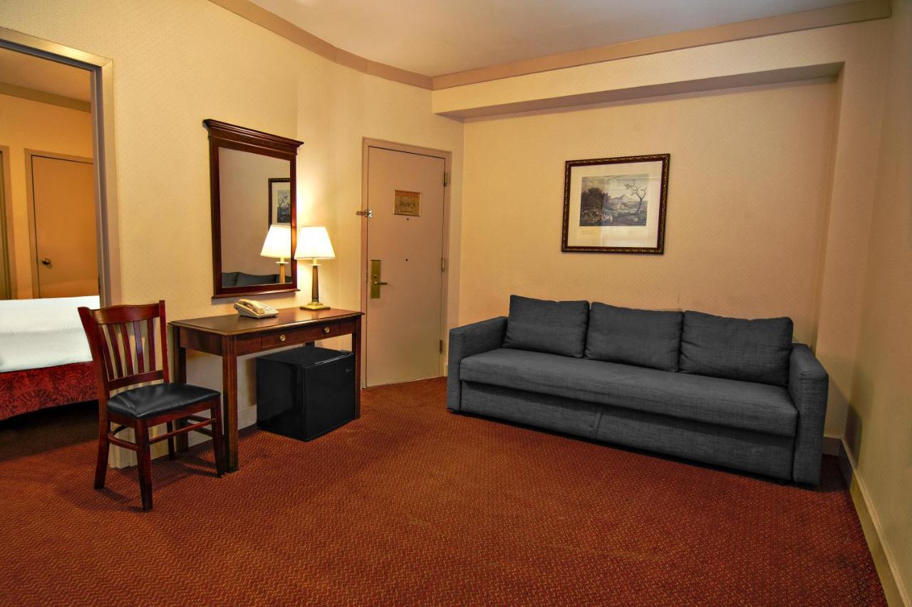Night Hotel Broadway New York Ngoại thất bức ảnh